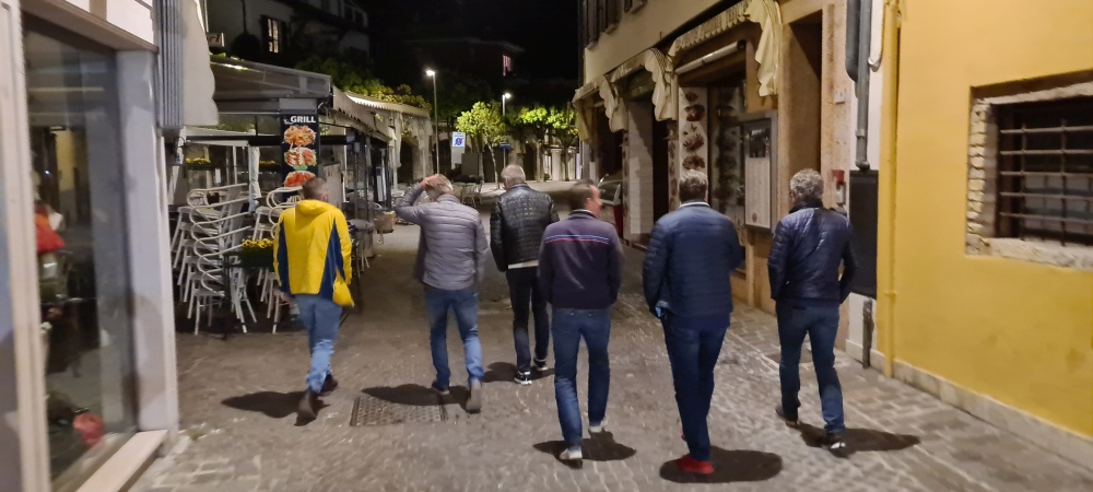 Alle TCD Cracks versammelt auf dem Heimweg