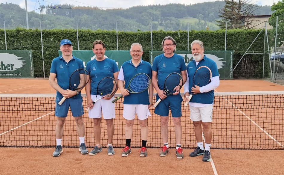 vlnr: vlnr: K&auml;ptn Markus Albrecht, Thomas Stadelmann, Stephan Rissi, Stefan Denifl, Markus Troy